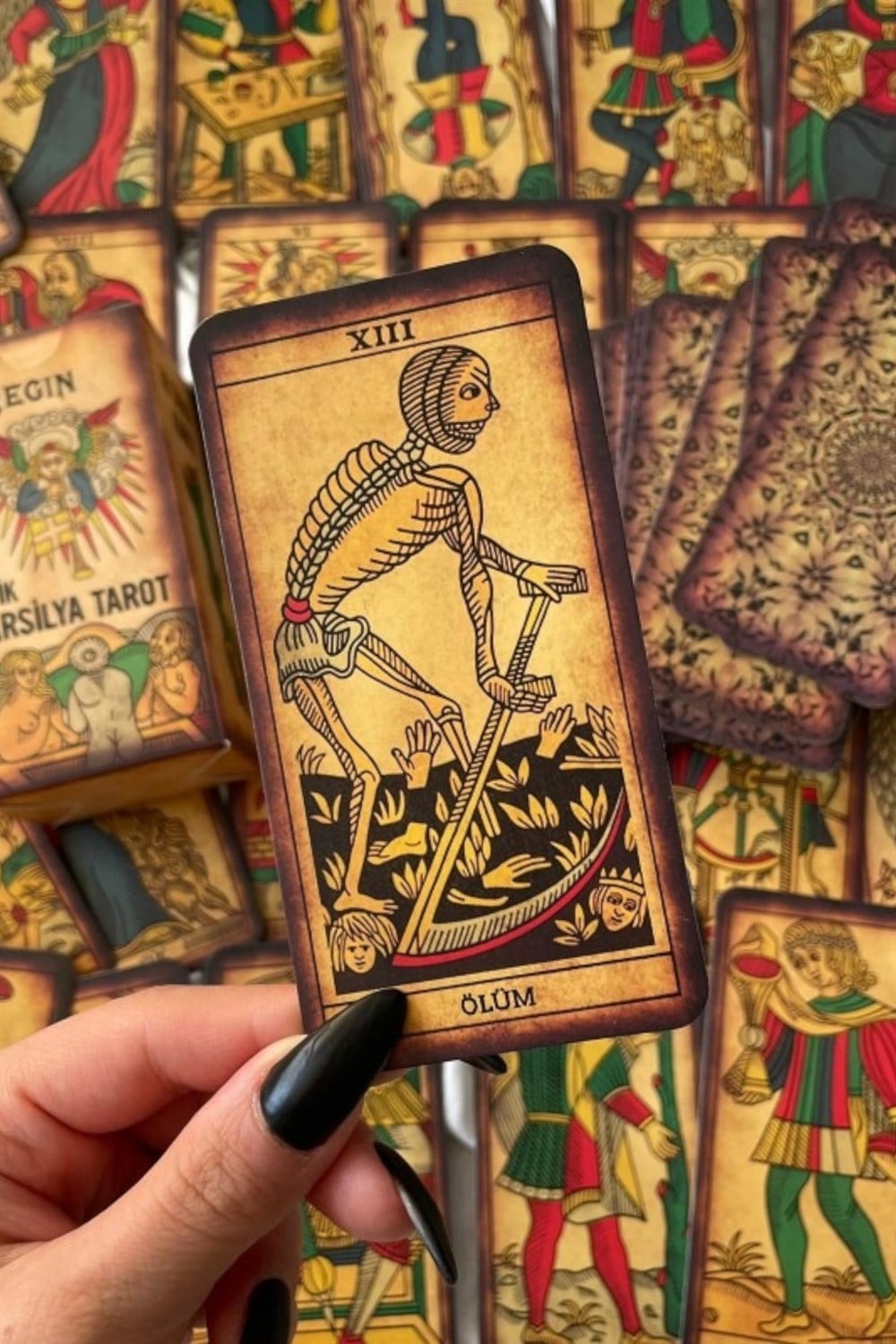 78 Kartlı Regin Antik Marsilya Tarot Destesi