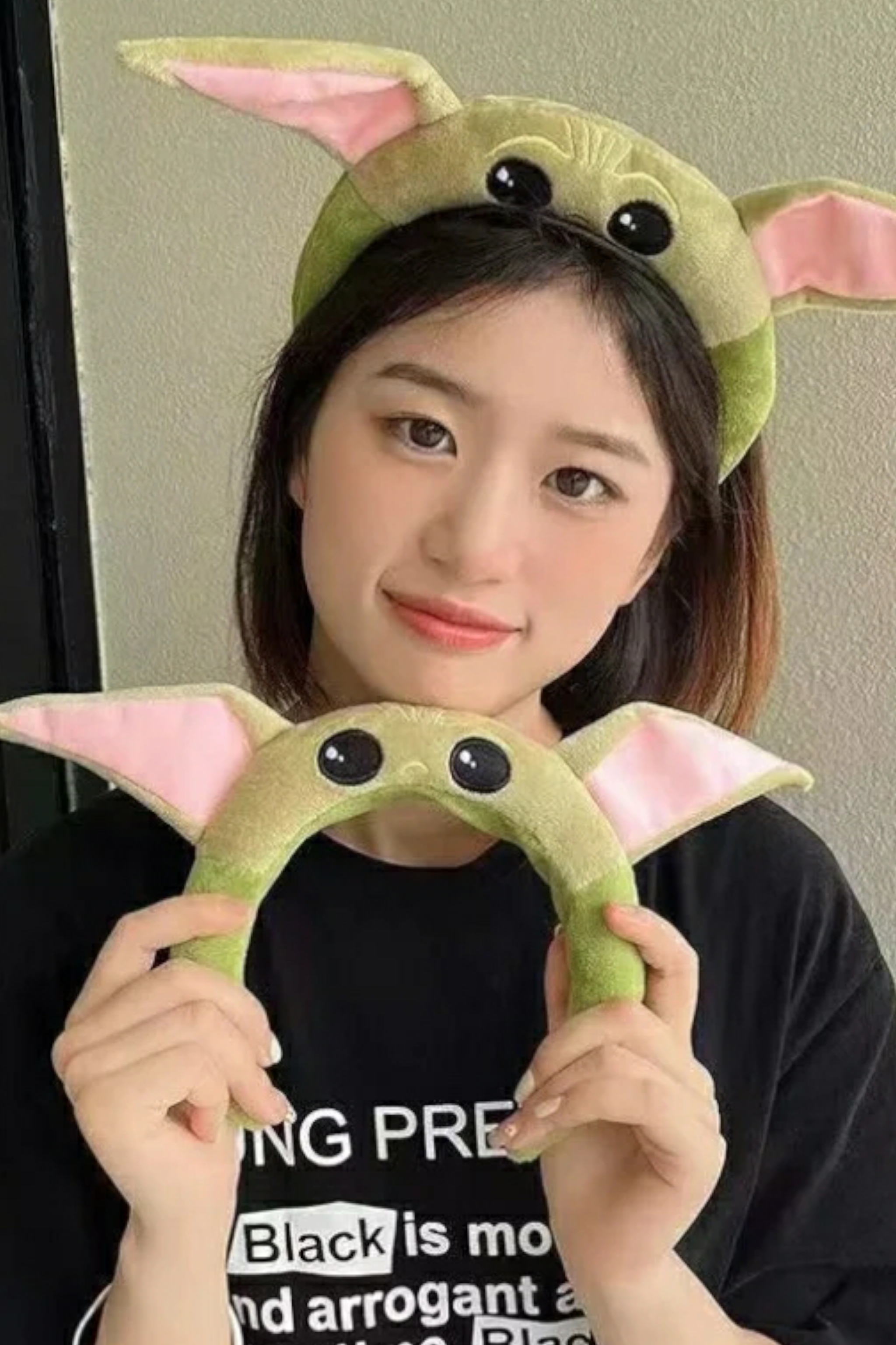 Baby Yoda Taç