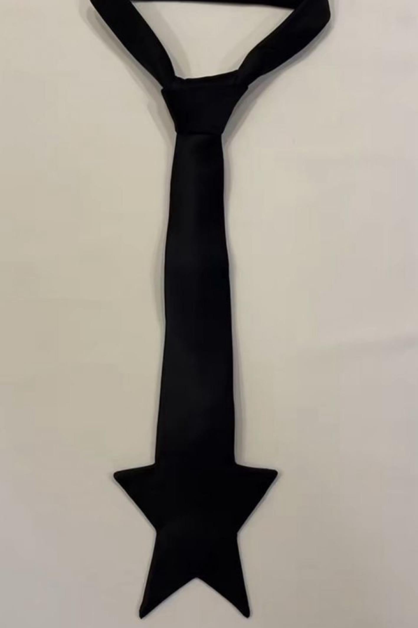 Basic Star Kravat