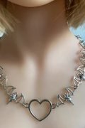 Bat Heart Kolye