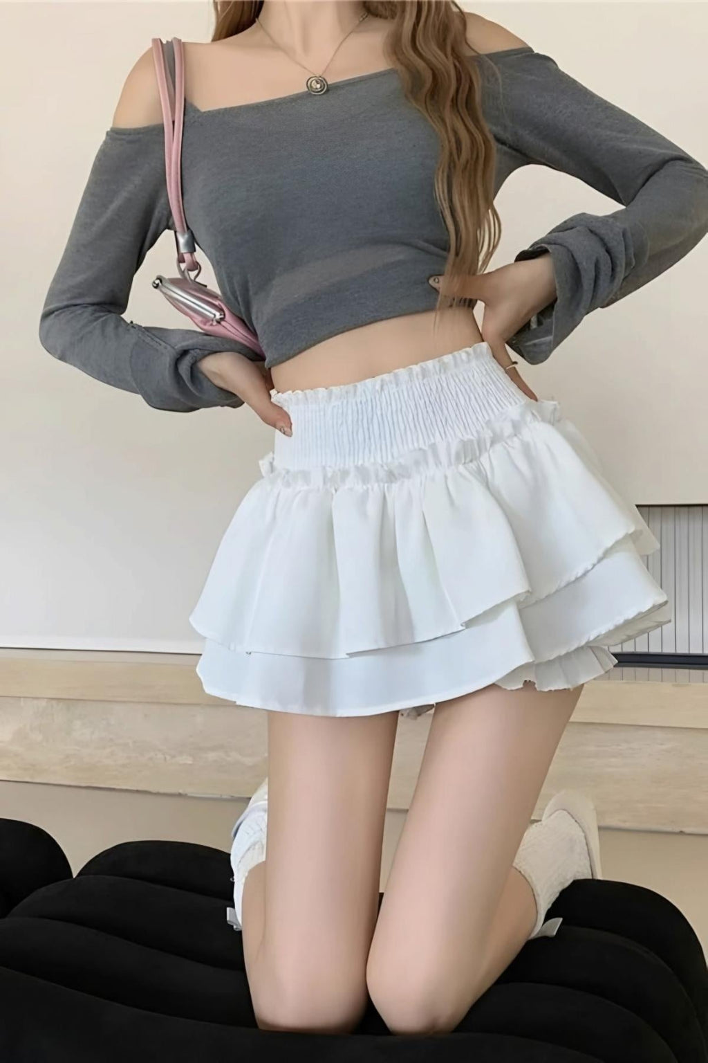 Beyaz Fırfırlı Şortlu Mini Etek