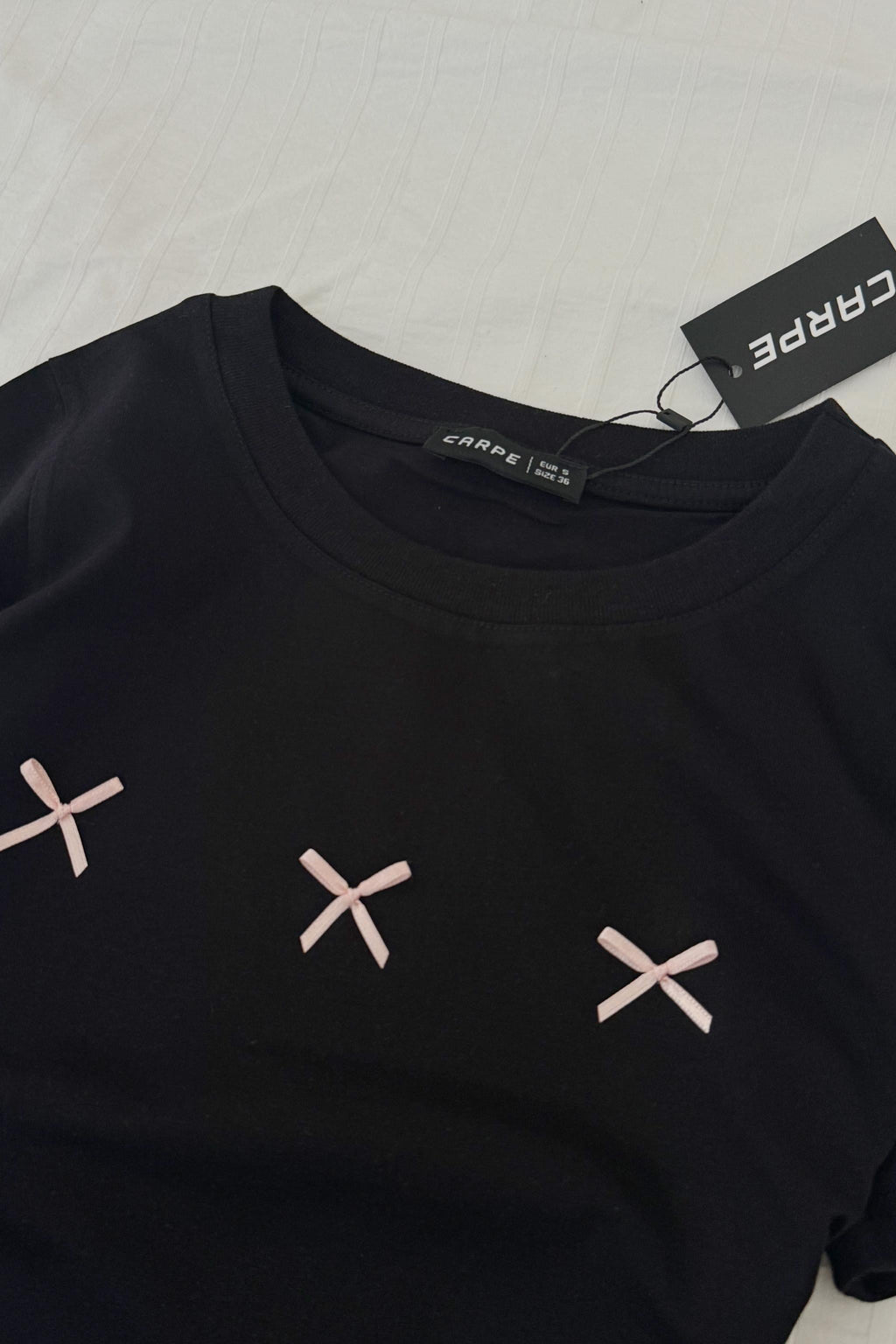 Black Three Ribbon Bluz