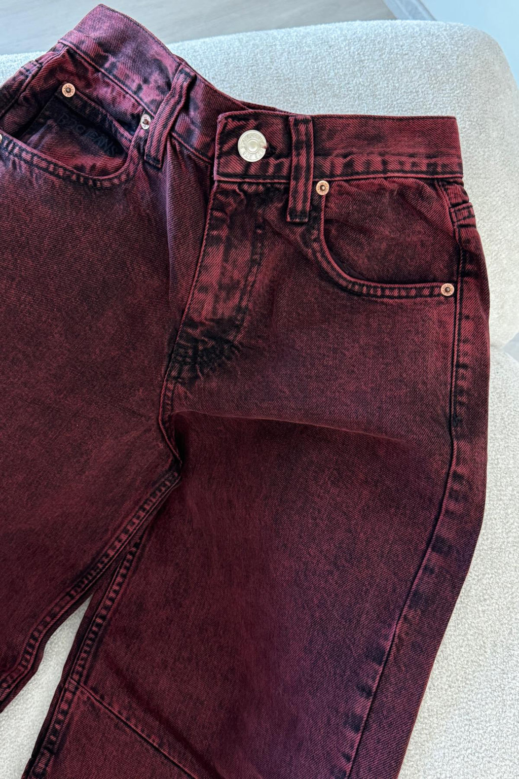 Bordo Beli Tokalı Jean