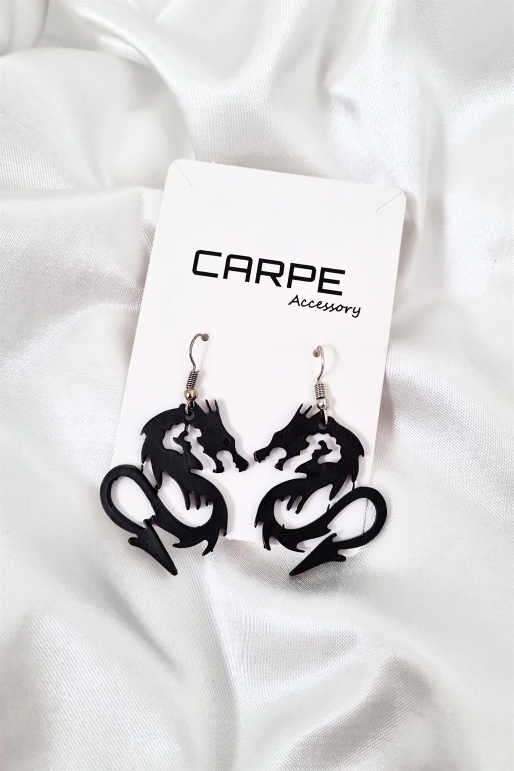 Dragon Metal Küpe Siyah