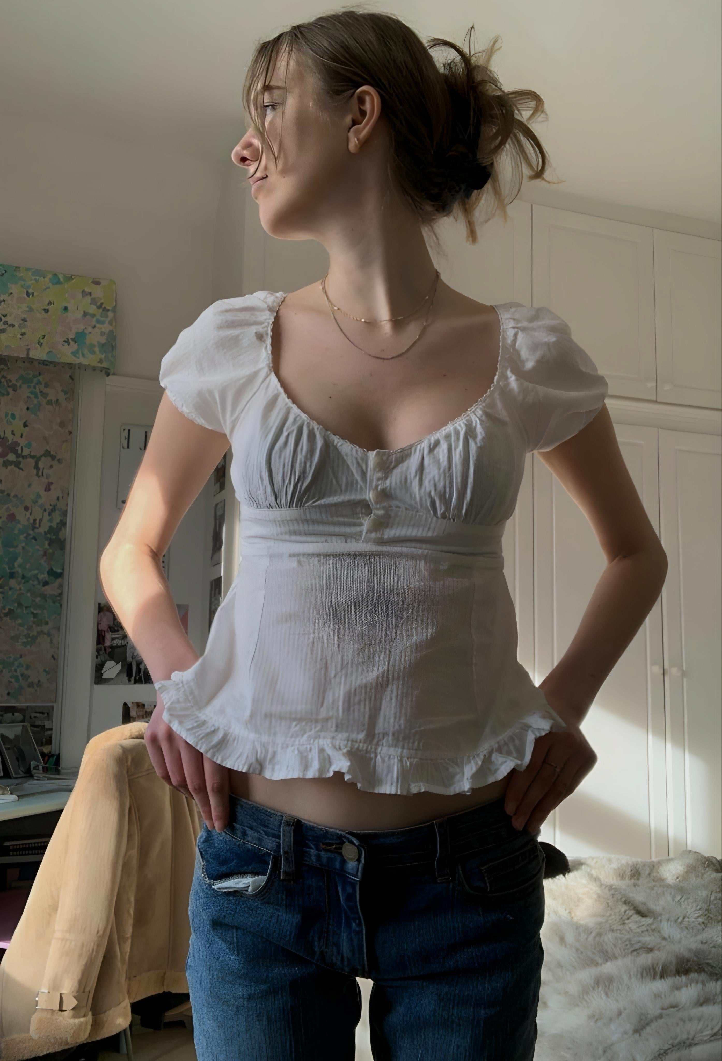 Fırfır Detaylı Crop T-shirt