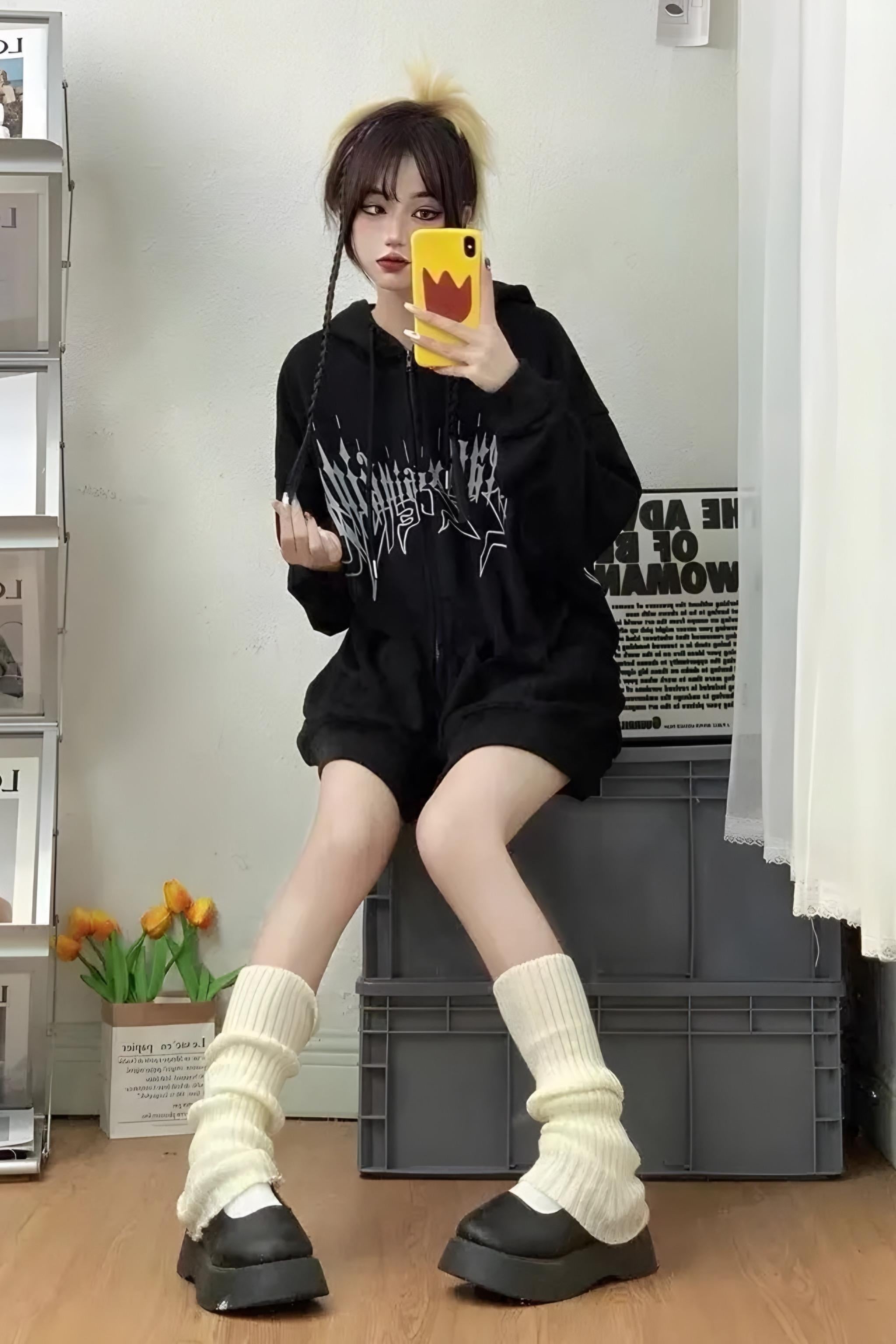 Gothic Devil Kuyruk Detay Hırka