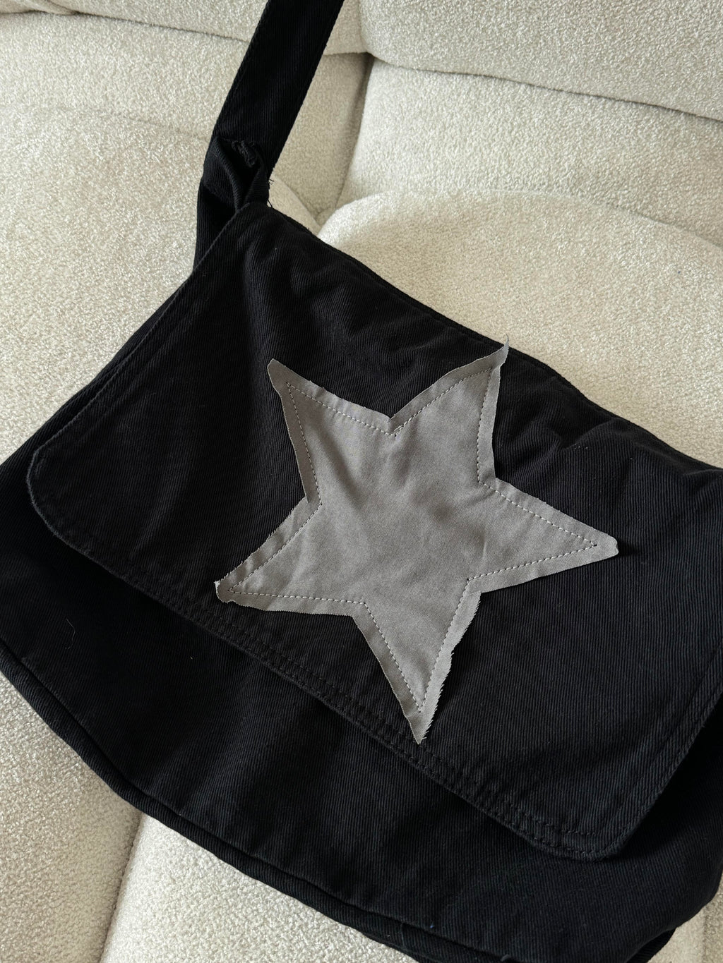 Grey Star Postacı Çanta