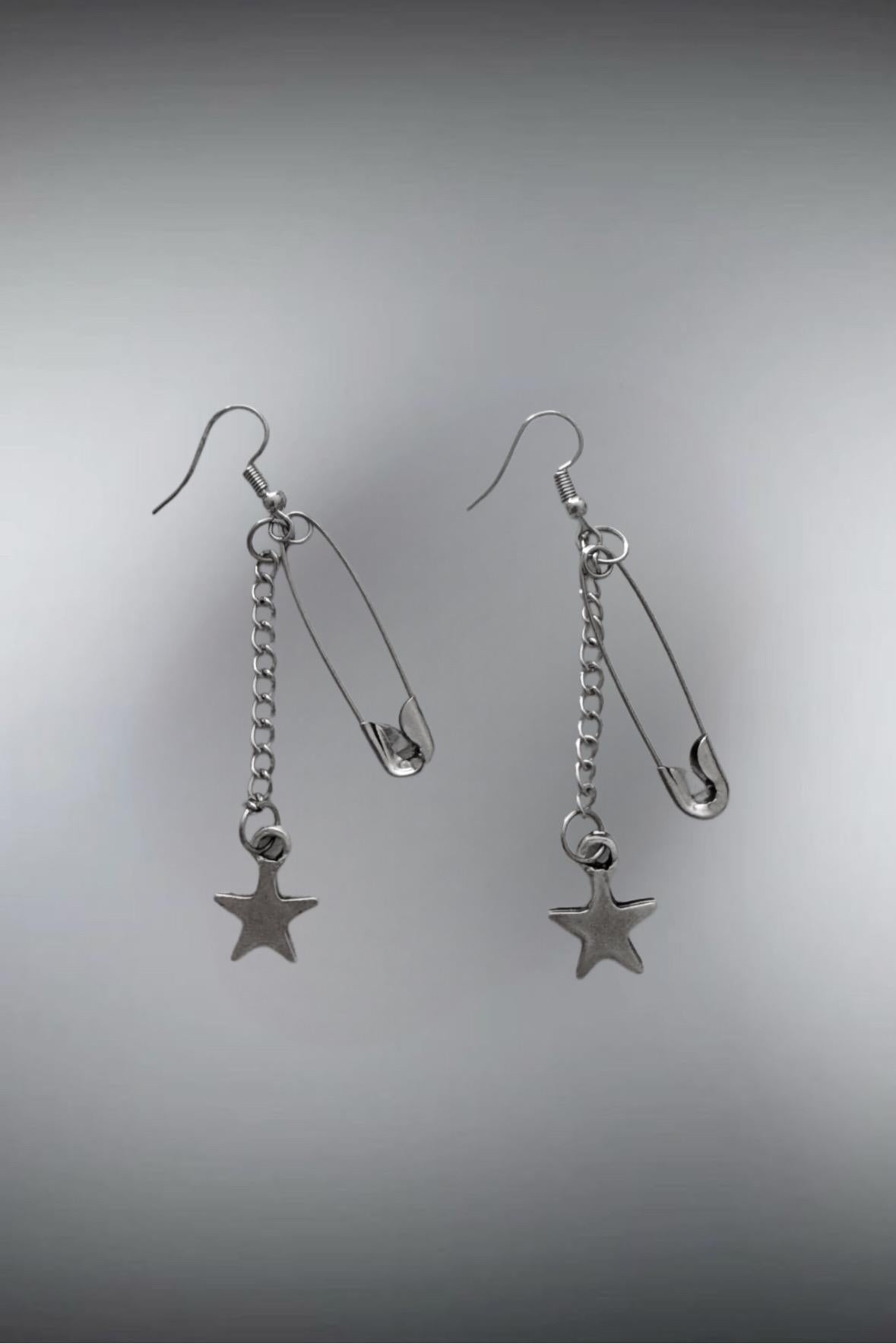 Hooked Star Küpe