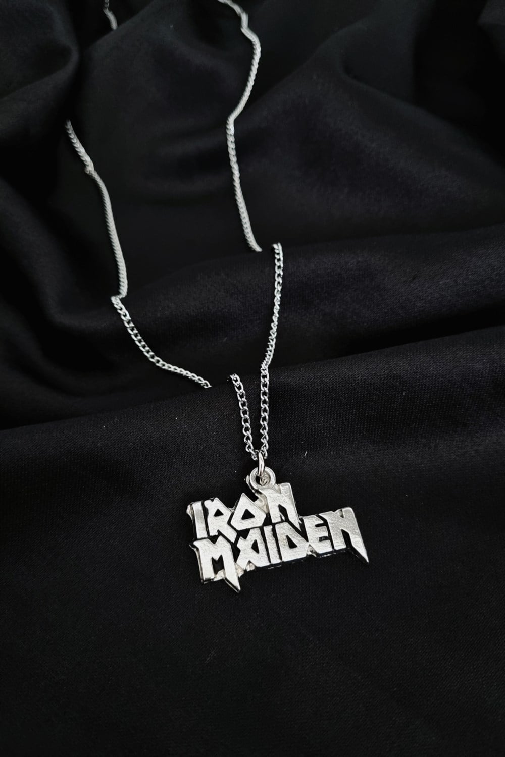 Iron Maiden Kolye