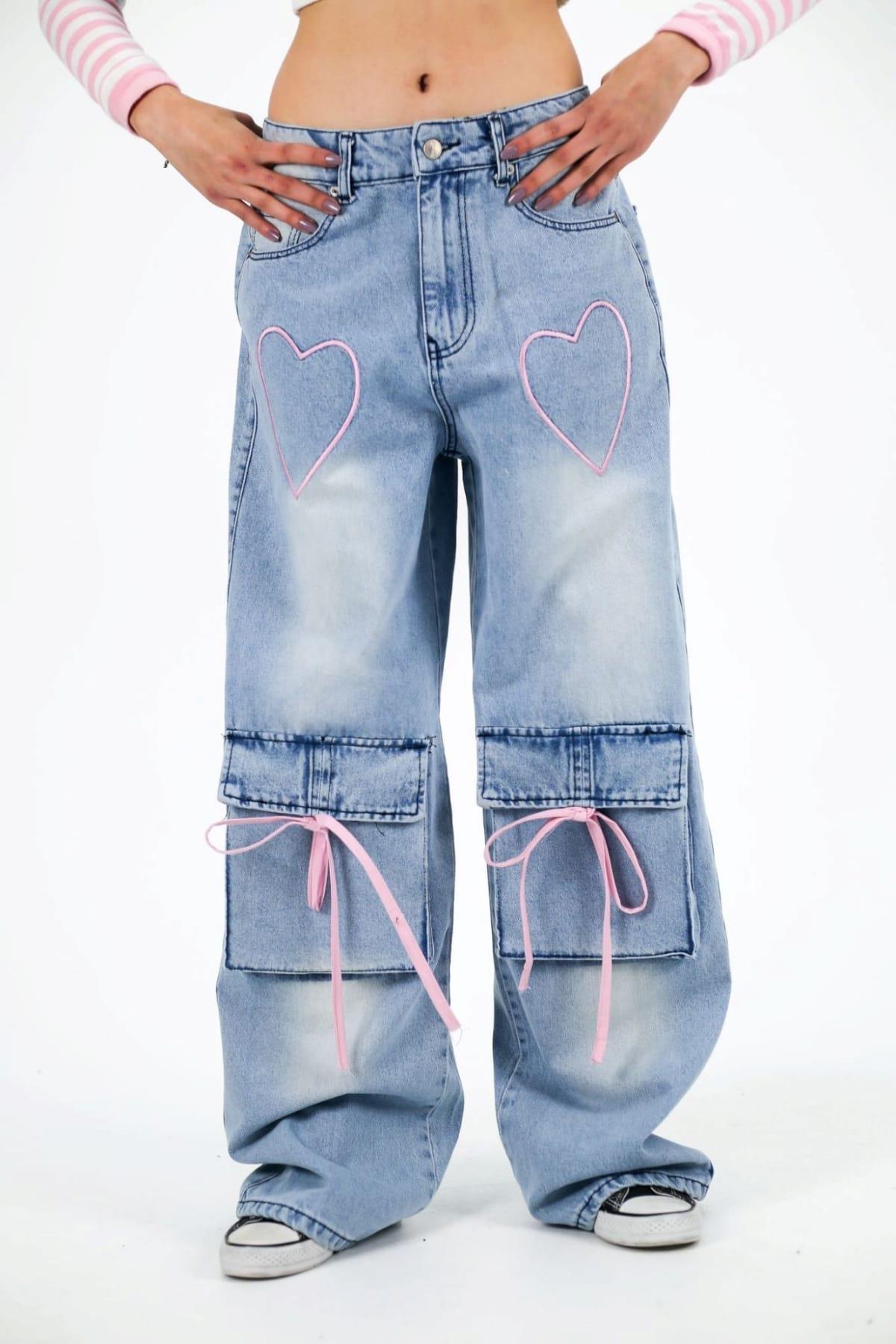 Önden Cepli Heart Ribbon Pantolon