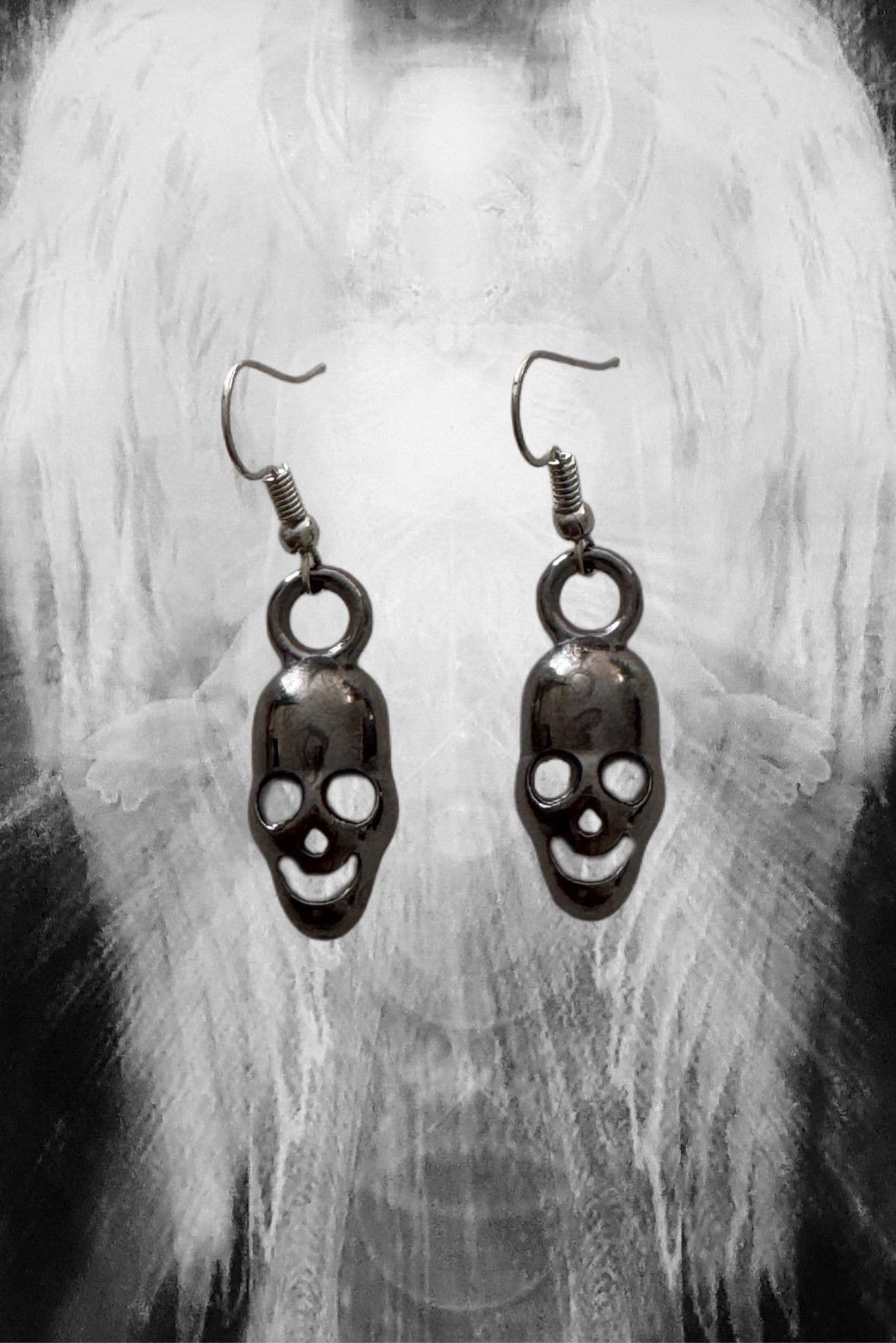 Perforated Skull Küpe
