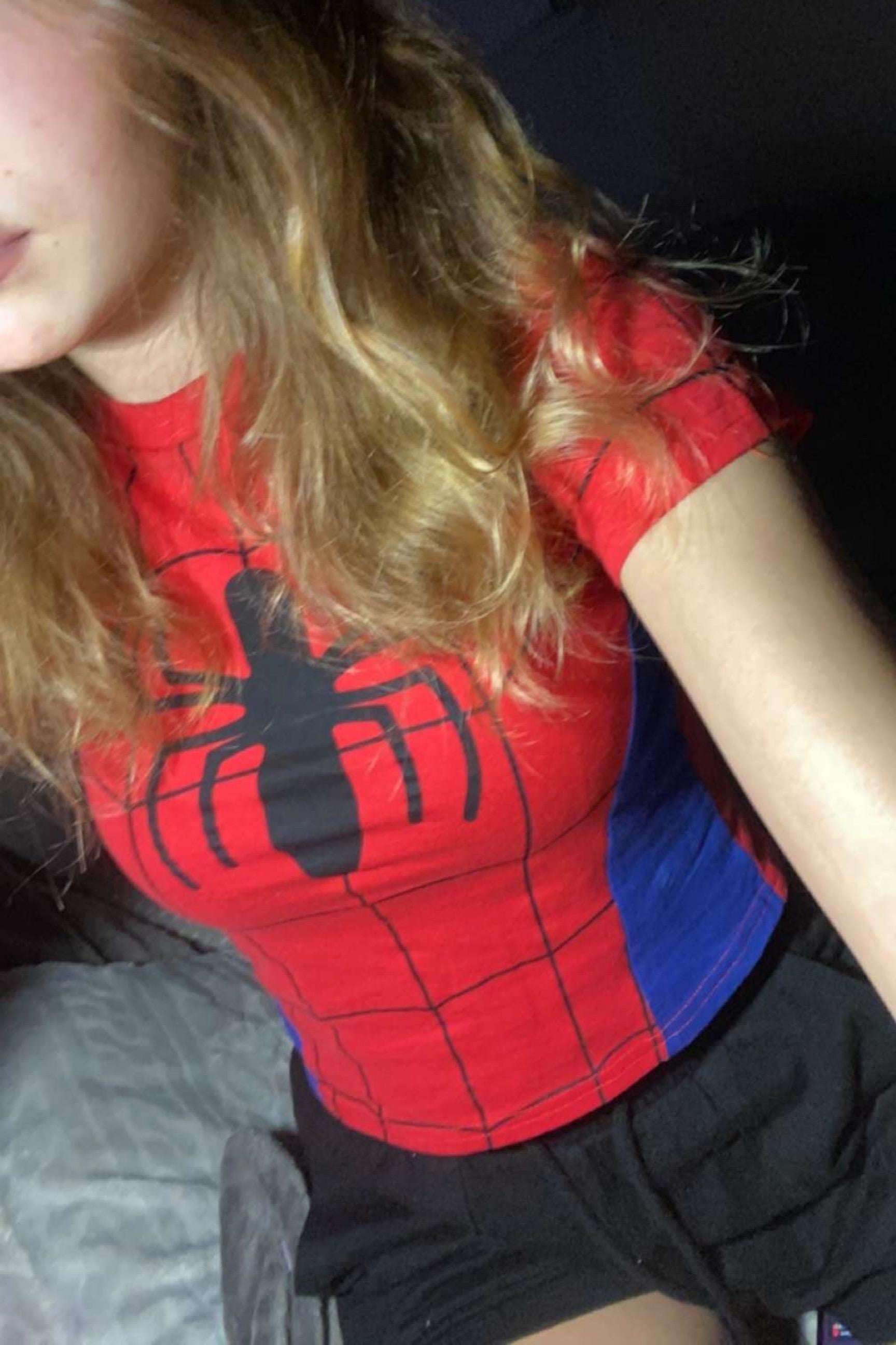 Red Dark Spider Bluz