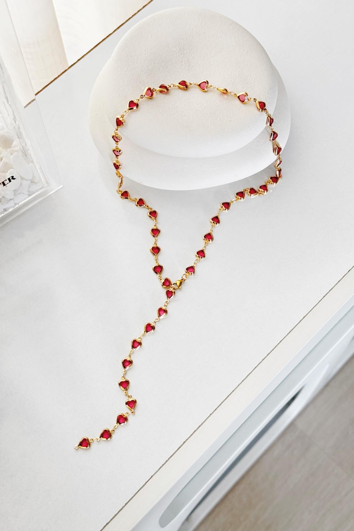 Red Heart Y Çelik Kolye