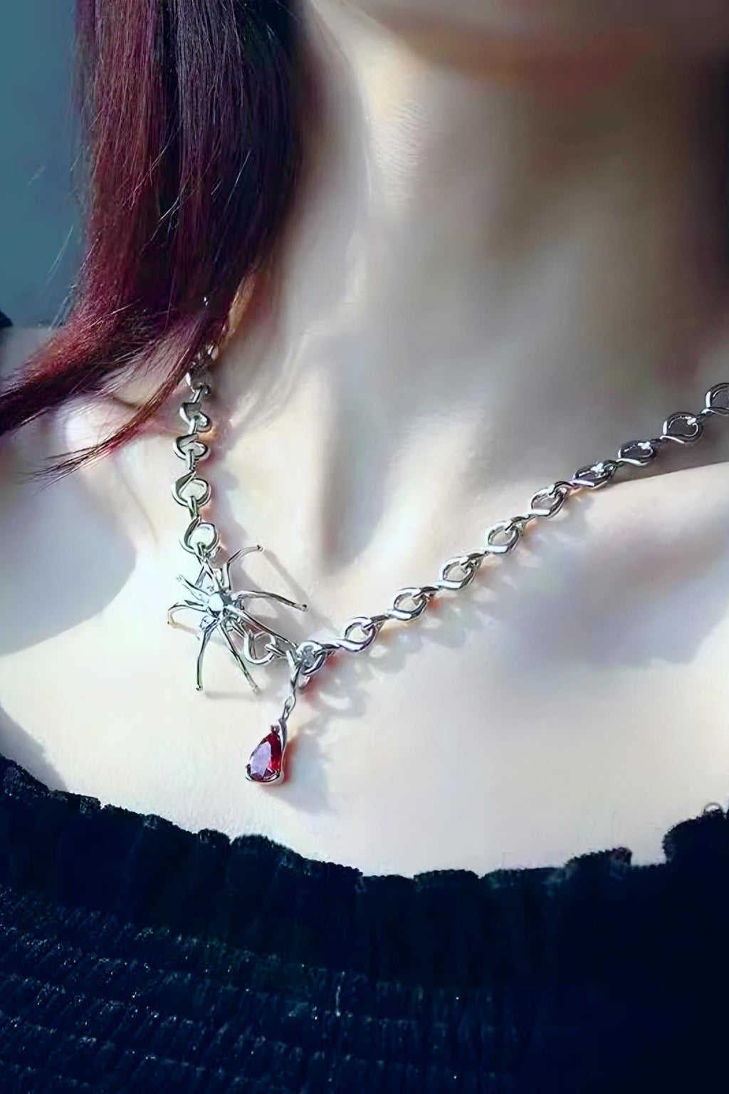 Red Stone Spider Kolye