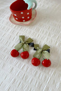 Ribbon and Cherry Pens Toka