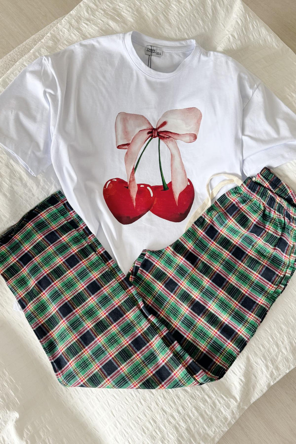 Ribbon Cherry Match