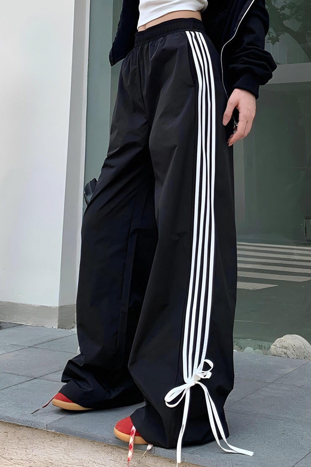 Ribbon Laced Black Eşofman