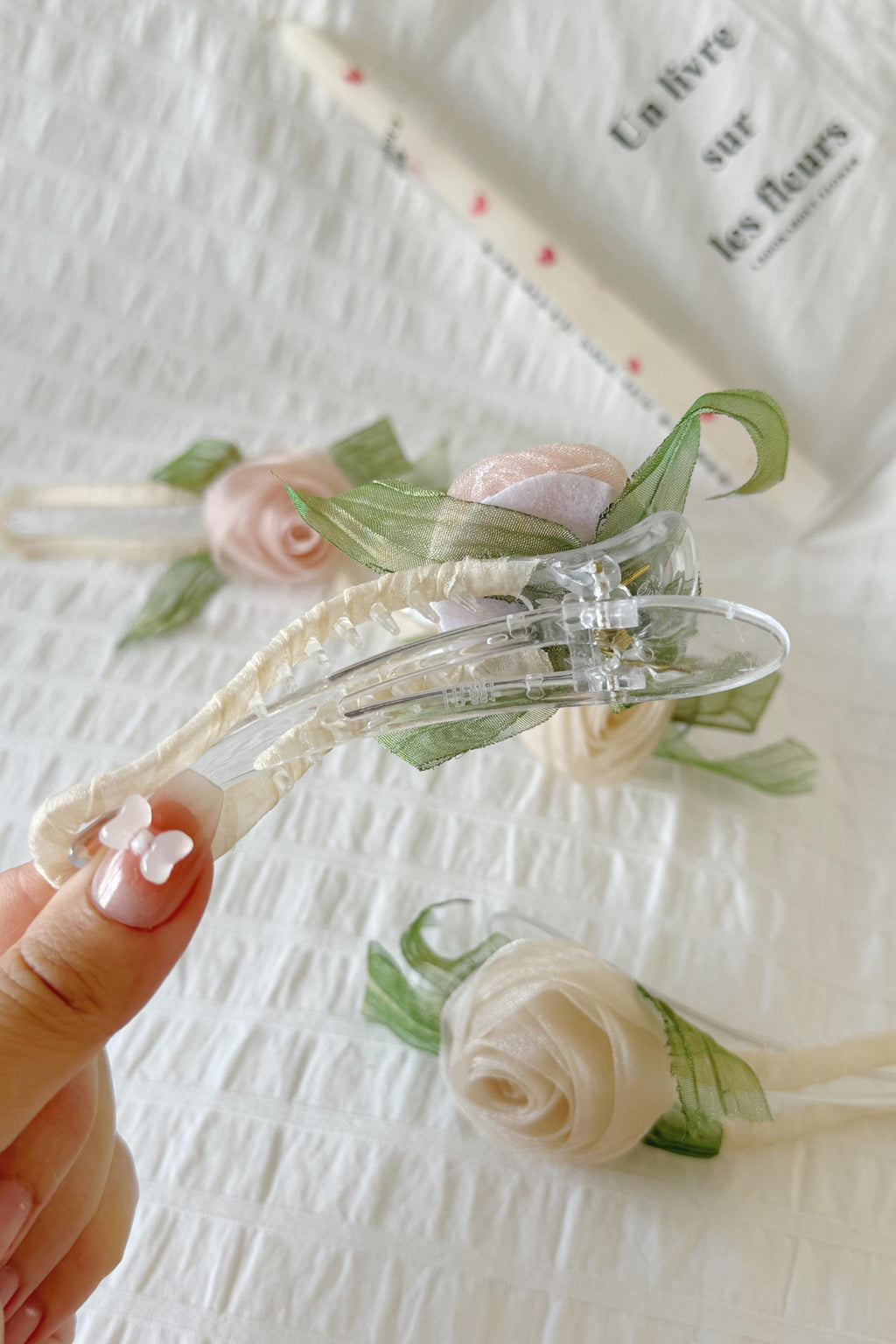Rose and Ribbon Mandal Toka
