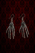 Rose Skeleton Hand Küpe
