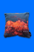 Sana Uyuyorum Her Gece Yastık