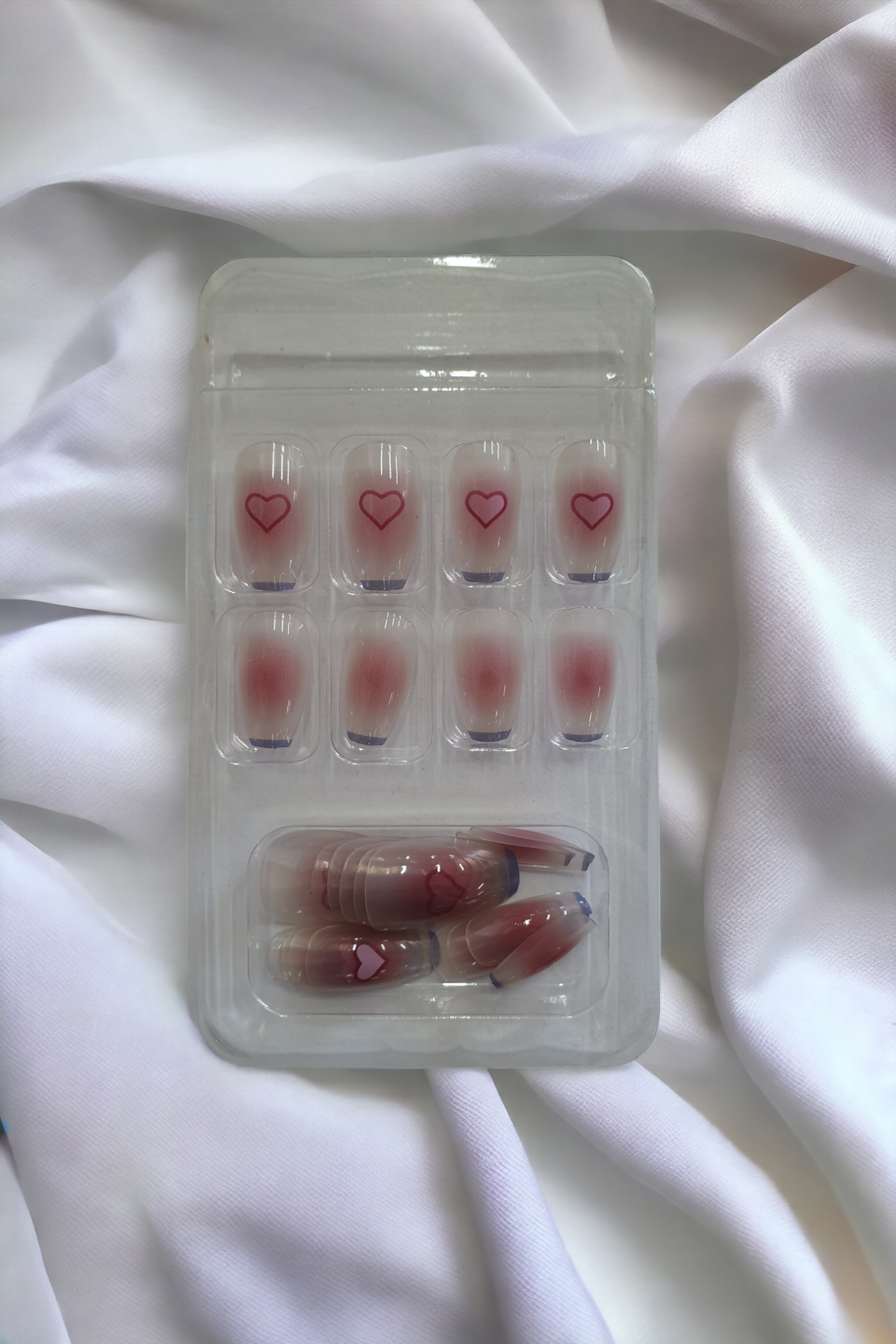 Şeffaf Heart Desen Takma Tırnak