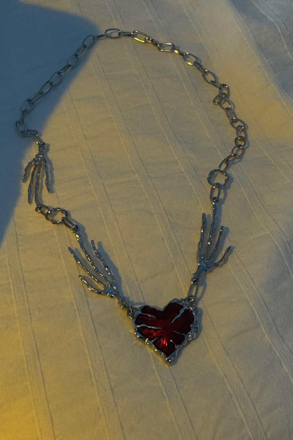 Skeleton Of Heart Kolye