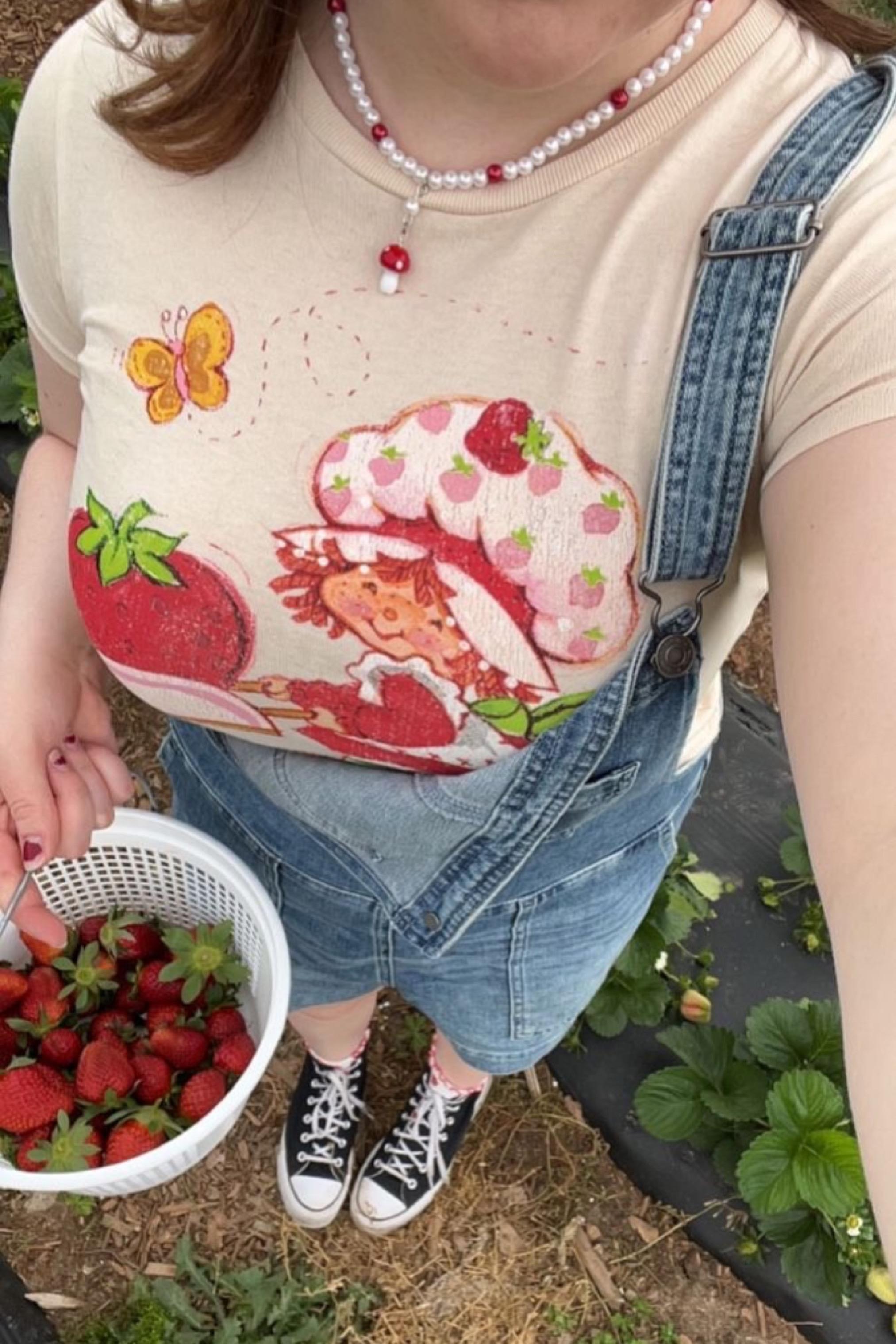 Strawberry Girl Crop