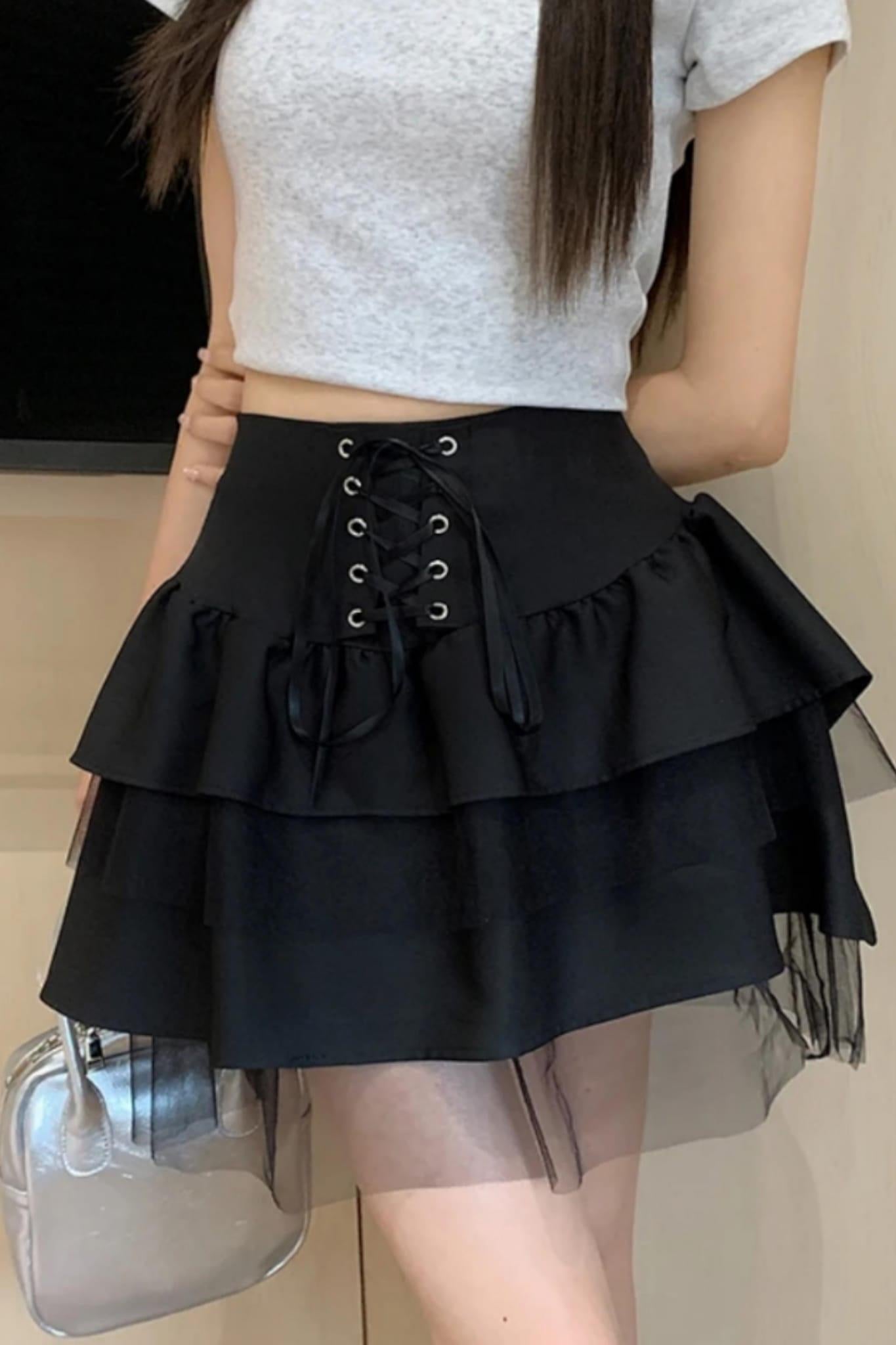 Tül Detay Bağcıklı Gotik Etek