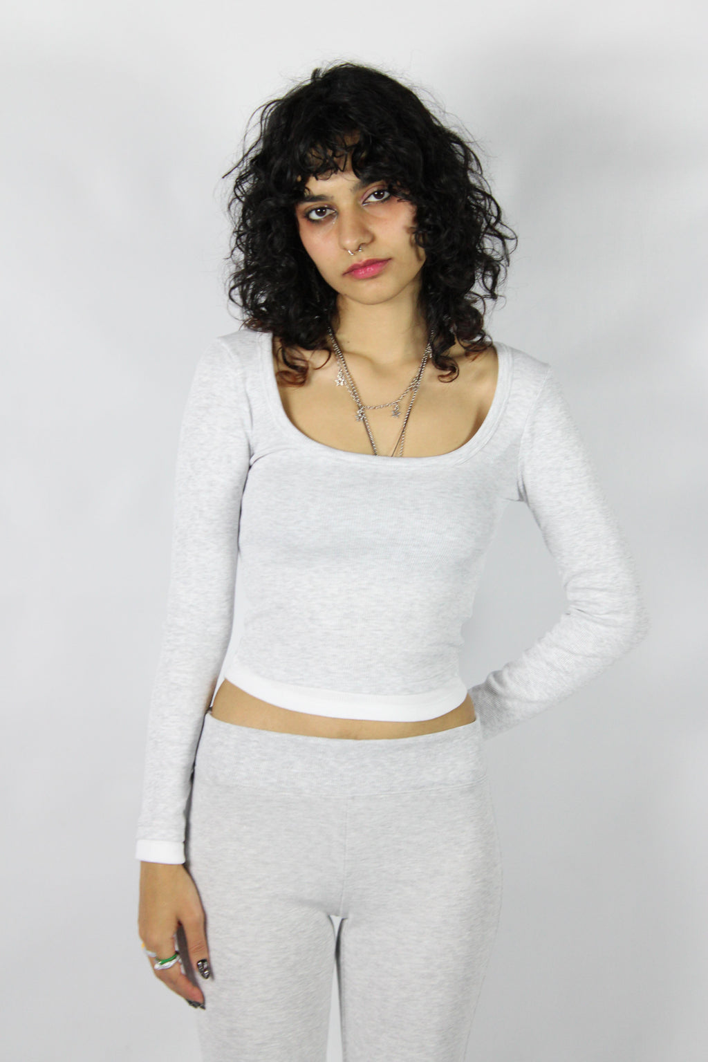 White Detail Grey Tam Boy Bluz