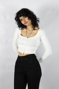 White Düğmeli Crop