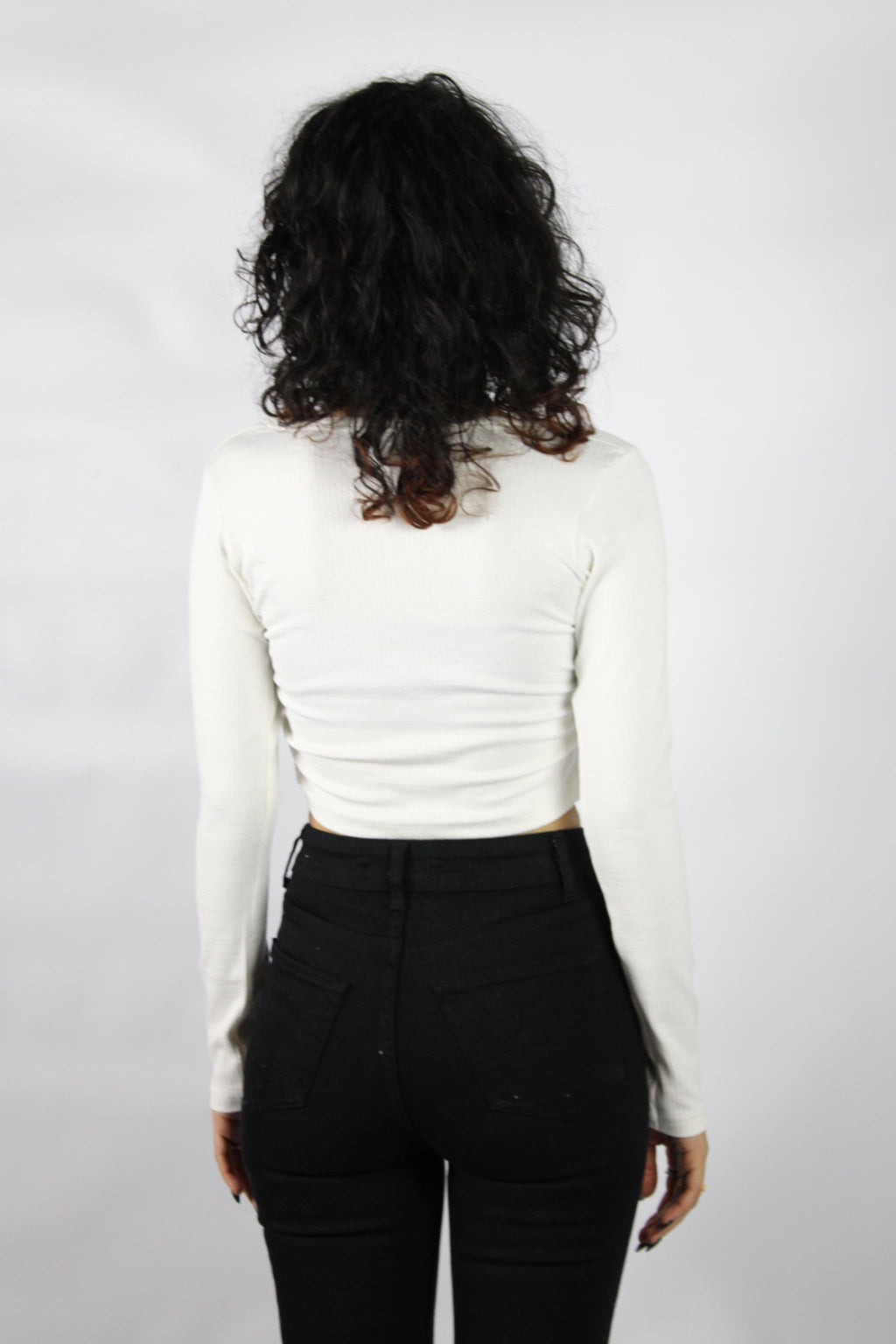 White Düğmeli Crop
