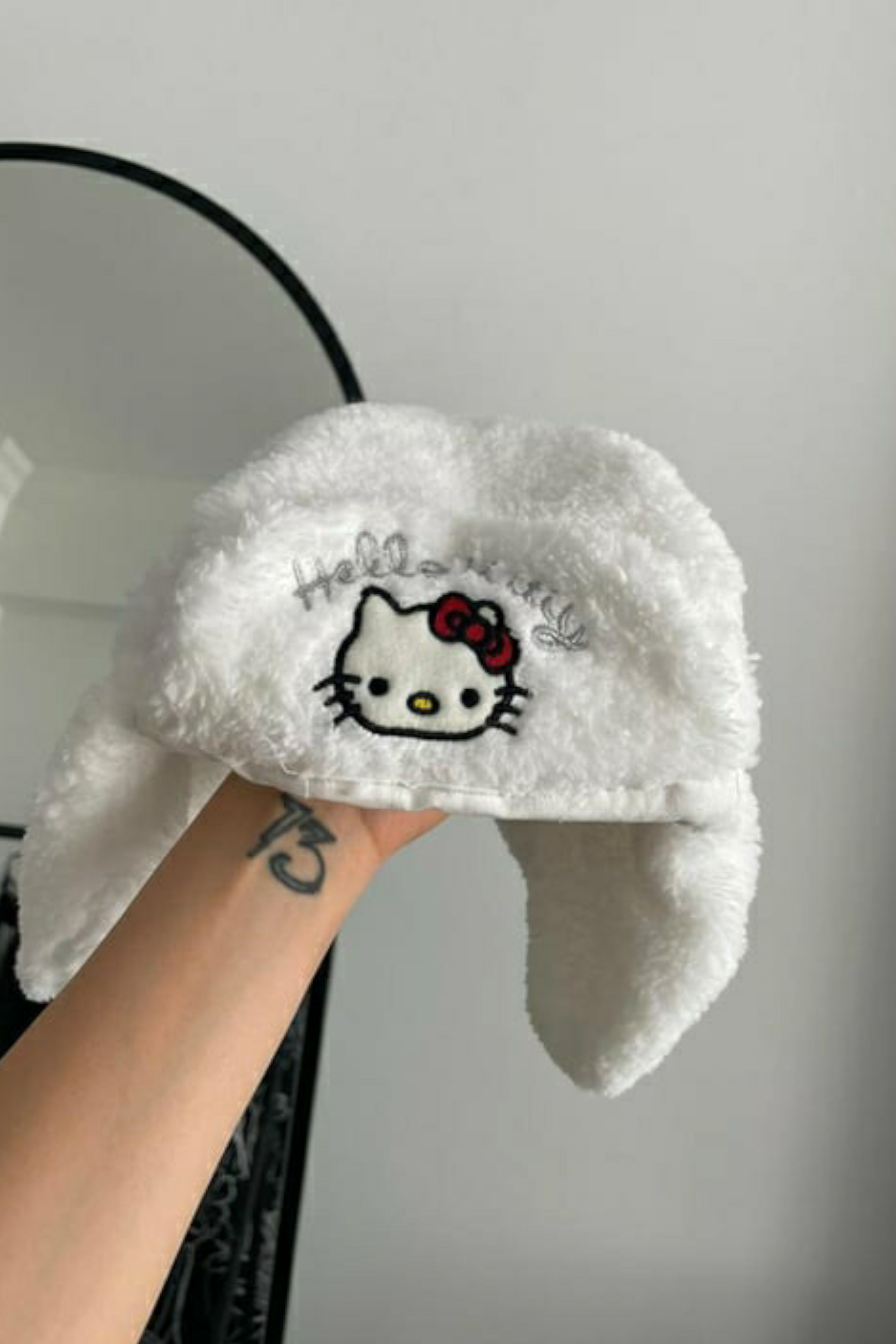 White Kitty Peluş Şapka