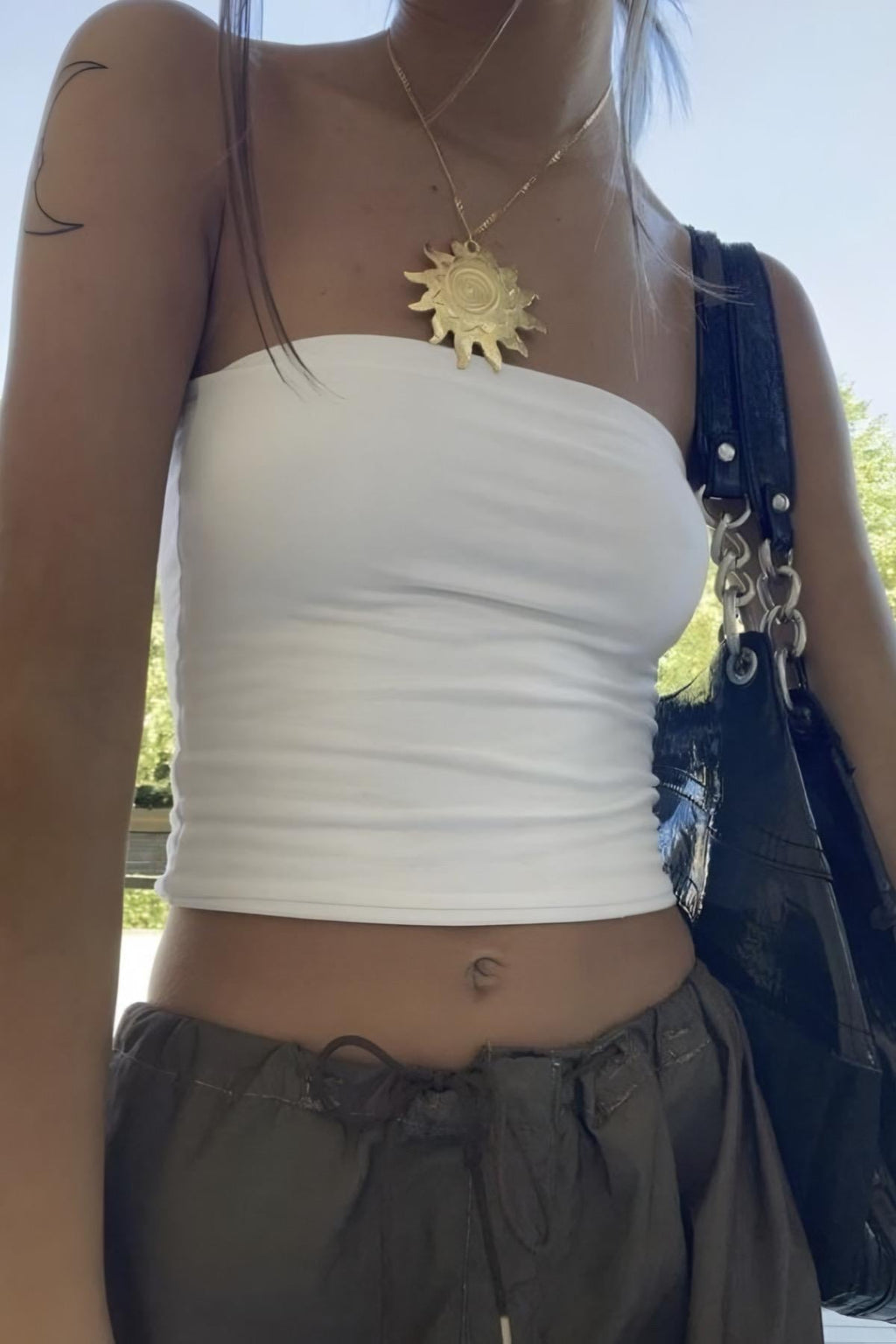 White Straplez Bluz