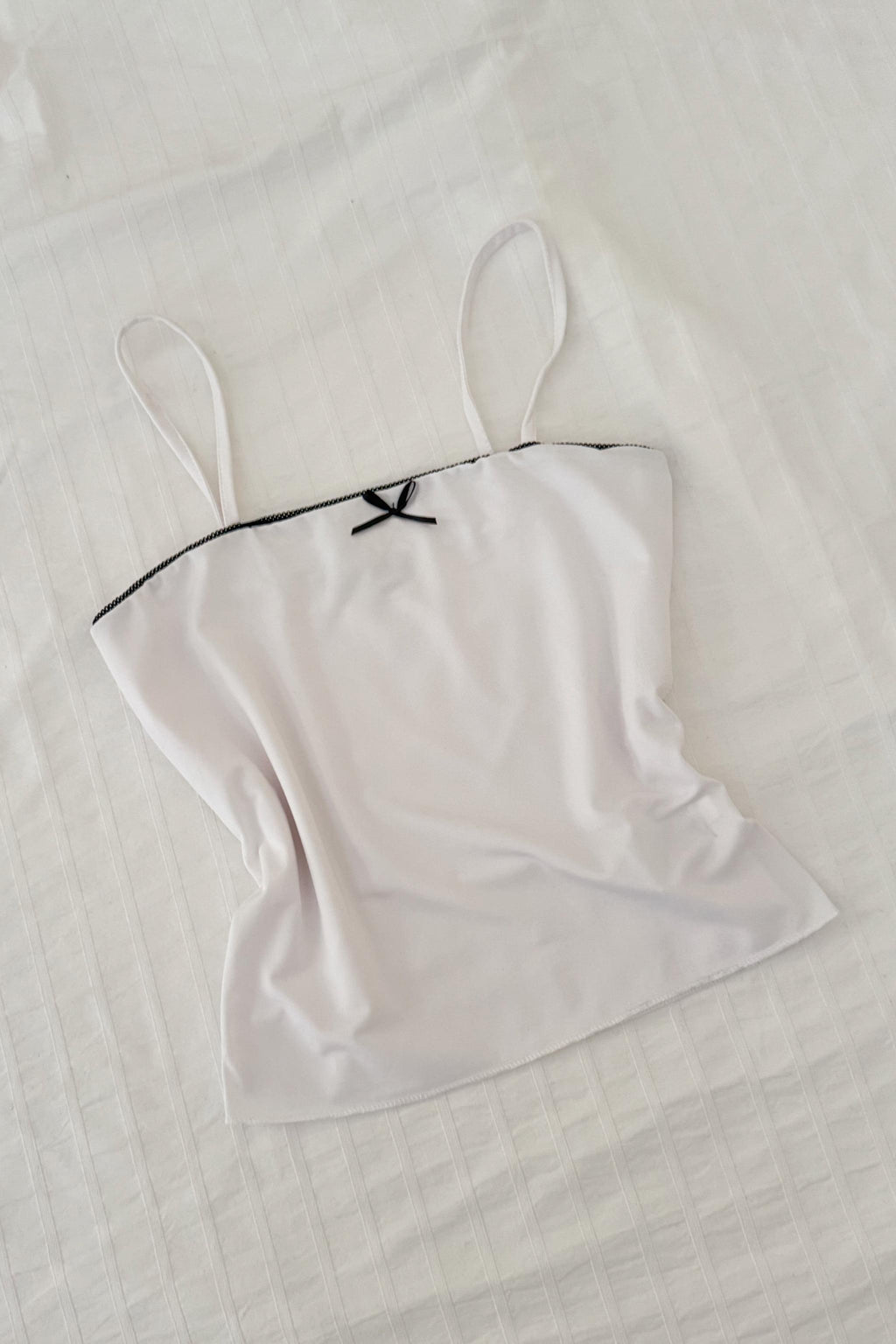 White Tiny Ribbon Bluz