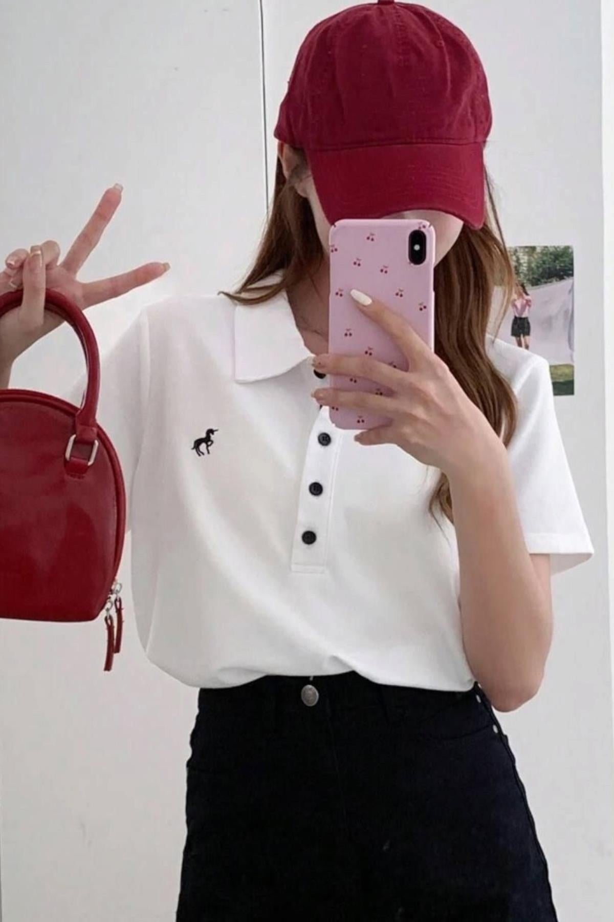 White Unicorn Polo Yaka T-shirt