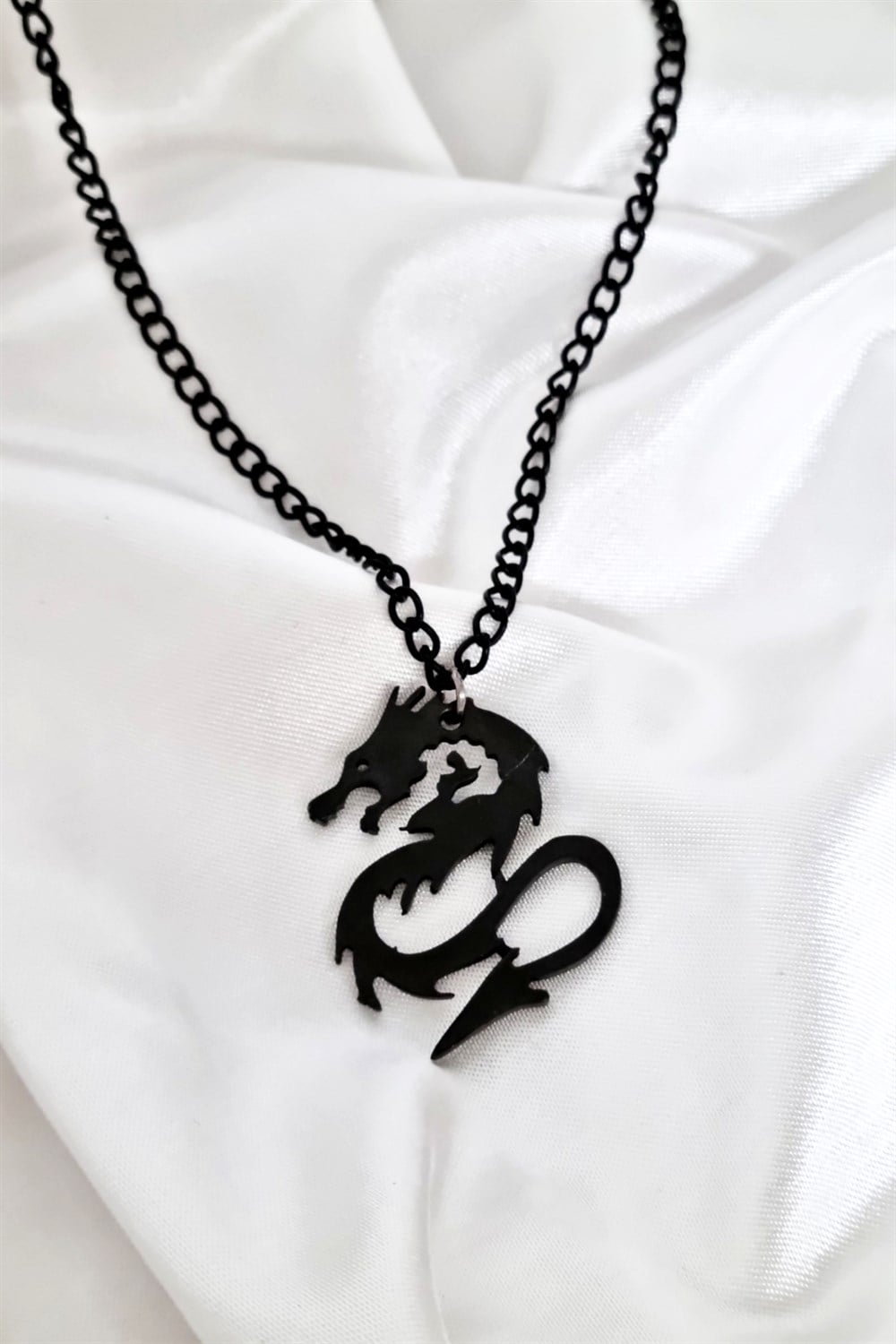 Zincirli Dragon Kolye Siyah